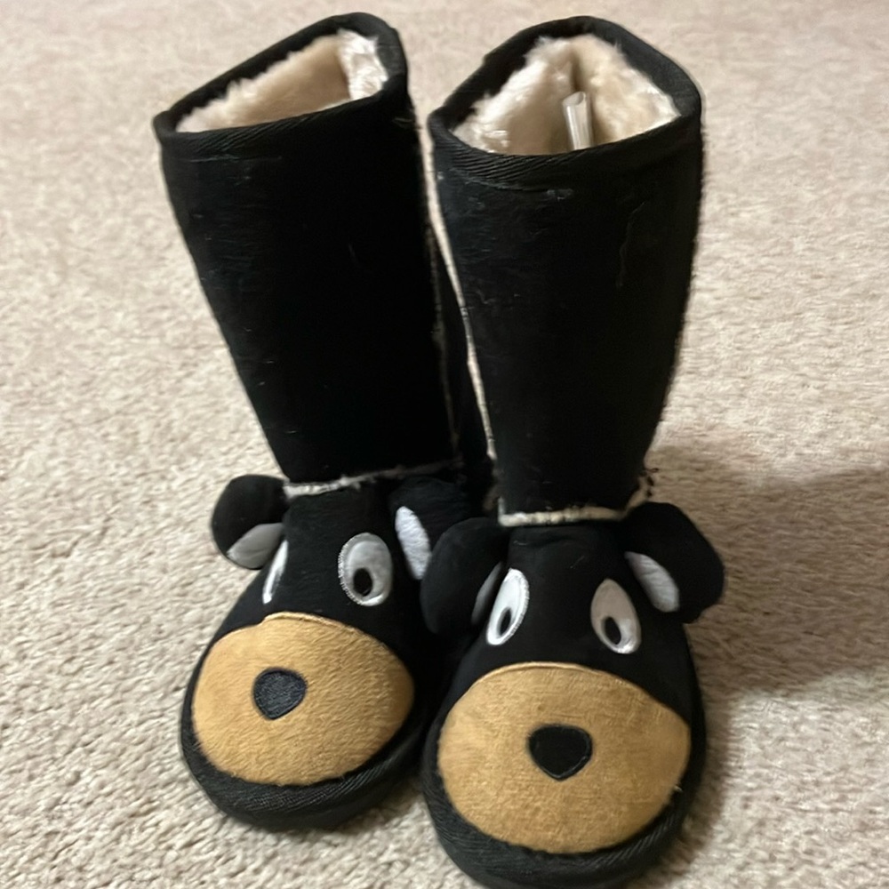 Lazy one cozy boots